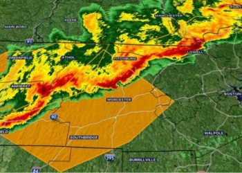 Severe Weather Alert: Thunderstorm Warning Issued in Massachusetts